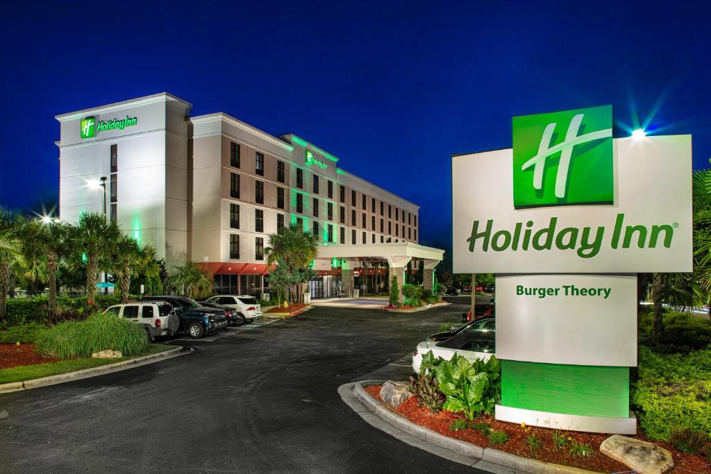 Holiday Inn Hotel Atlanta-Northlake an IHG Hotel Main image 2